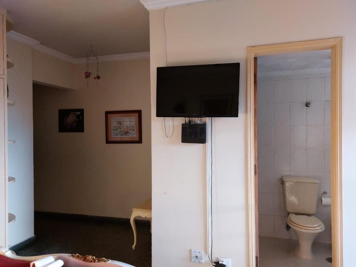 Guaruja, Asturias, 3 Suites, 1 Quadra Da Praia Экстерьер фото